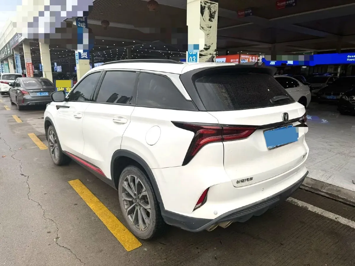 2021 ChangAn CS75 Plus 2.0T 233HP L4 8AT,autocango,china used car exporter,china ev exporter,chinese used car exporter,chinese used ev exporter