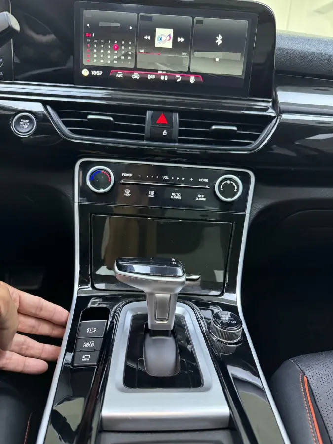 2023 Kia Seltos 1.5L 115HP L4 CVT,autocango,china used car exporter,china ev exporter,chinese used car exporter,chinese used ev exporter