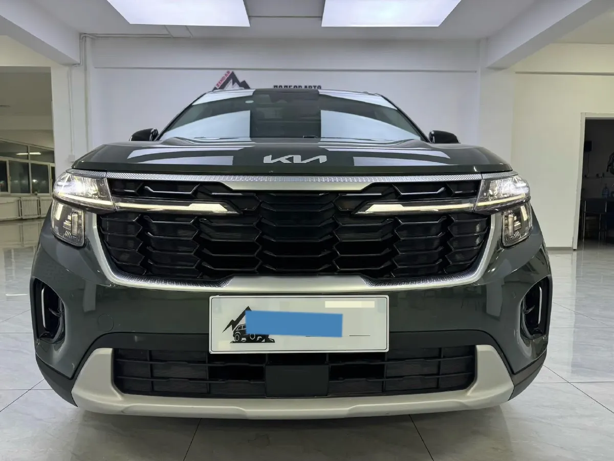 2023 Kia Seltos 1.5L 115HP L4 CVT,autocango,china used car exporter,china ev exporter,chinese used car exporter,chinese used ev exporter