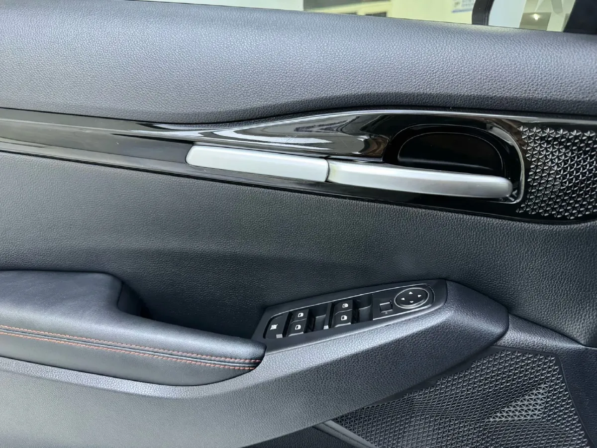 2023 Kia Seltos 1.5L 115HP L4 CVT,autocango,china used car exporter,china ev exporter,chinese used car exporter,chinese used ev exporter