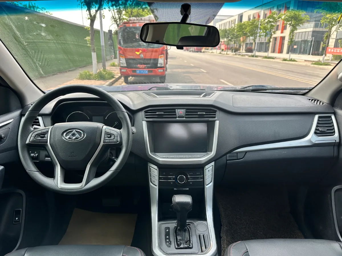 2017 MAXUS T60 2.0T 224HP L4 6AT,autocango,china used car exporter,china ev exporter,chinese used car exporter,chinese used ev exporter