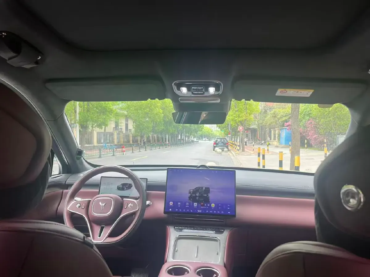 2026 Voyah 9L 1.5T 150HP L4 PHEV,autocango,china used car exporter,china ev exporter,chinese used car exporter,chinese used ev exporter