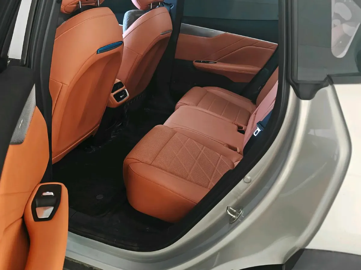 2025 ChangAn QiYuan A07 REEV 95HP REEV 28.4KWH,autocango,china used car exporter,china ev exporter,chinese used car exporter,chinese used ev exporter