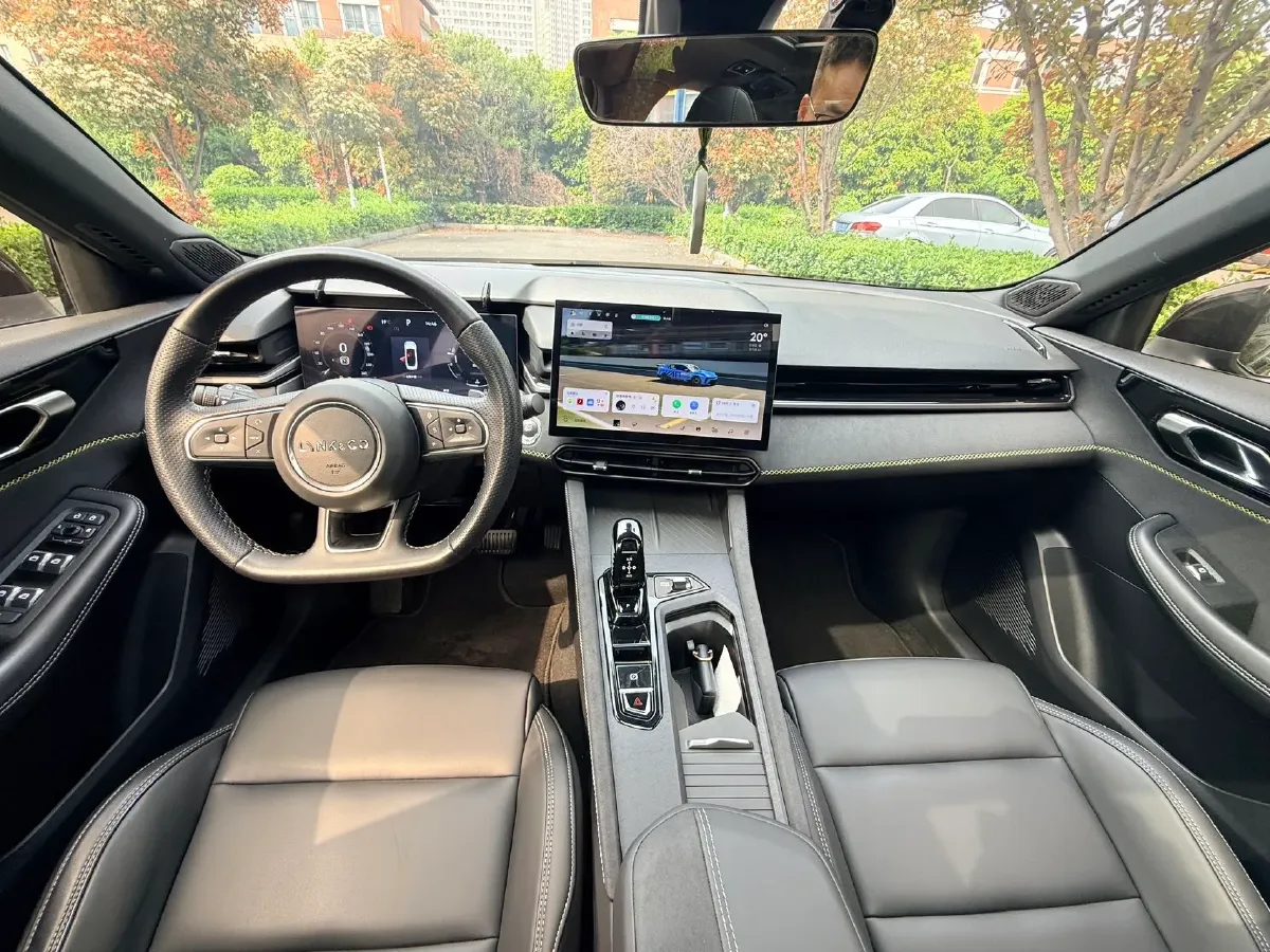 2023 MAXUS G50 1.5T 181HP L4 7DCT,autocango,china used car exporter,china ev exporter,chinese used car exporter,chinese used ev exporter