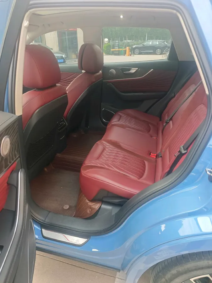 2023 HongQi HS5 2.0T 252HP L4 8AT,autocango,china used car exporter,china ev exporter,chinese used car exporter,chinese used ev exporter