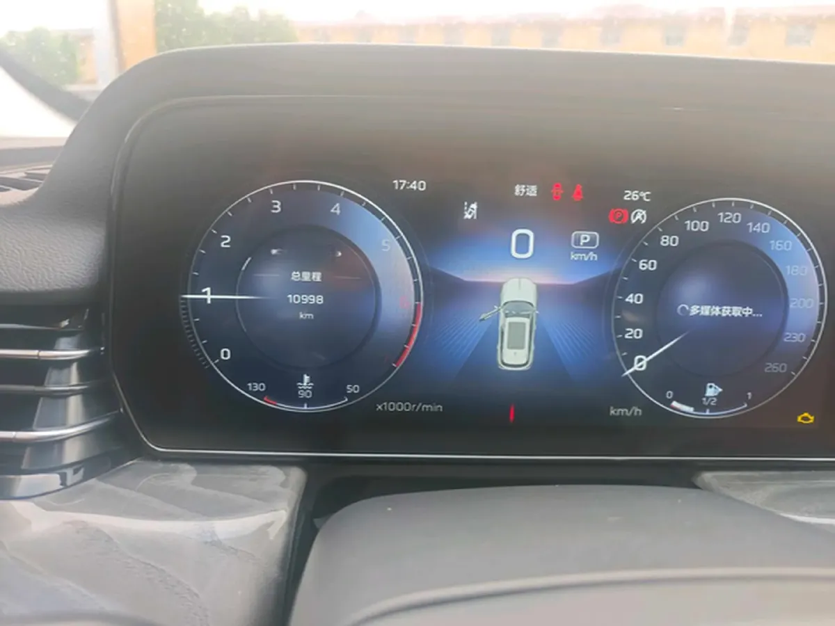 2023 HongQi HS5 2.0T 252HP L4 8AT,autocango,china used car exporter,china ev exporter,chinese used car exporter,chinese used ev exporter