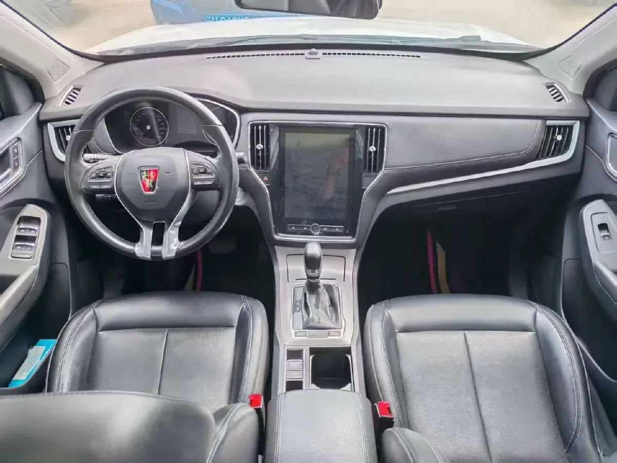 2020 Roewe i6 1.5T 169HP L4 7DCT,autocango,china used car exporter,china ev exporter,chinese used car exporter,chinese used ev exporter