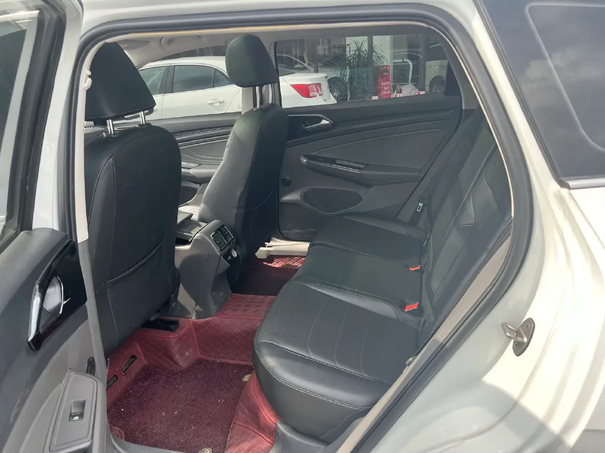 2020 Jetta VS7 1.4T 150HP L4 6AT,autocango,china used car exporter,china ev exporter,chinese used car exporter,chinese used ev exporter