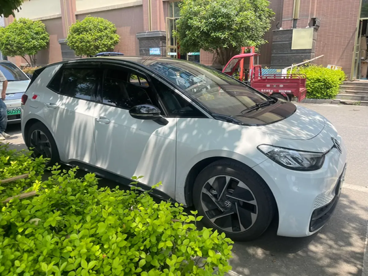 2024 Volkswagen ID.3 BEV 52.8KWH,autocango,china used car exporter,china ev exporter,chinese used car exporter,chinese used ev exporter