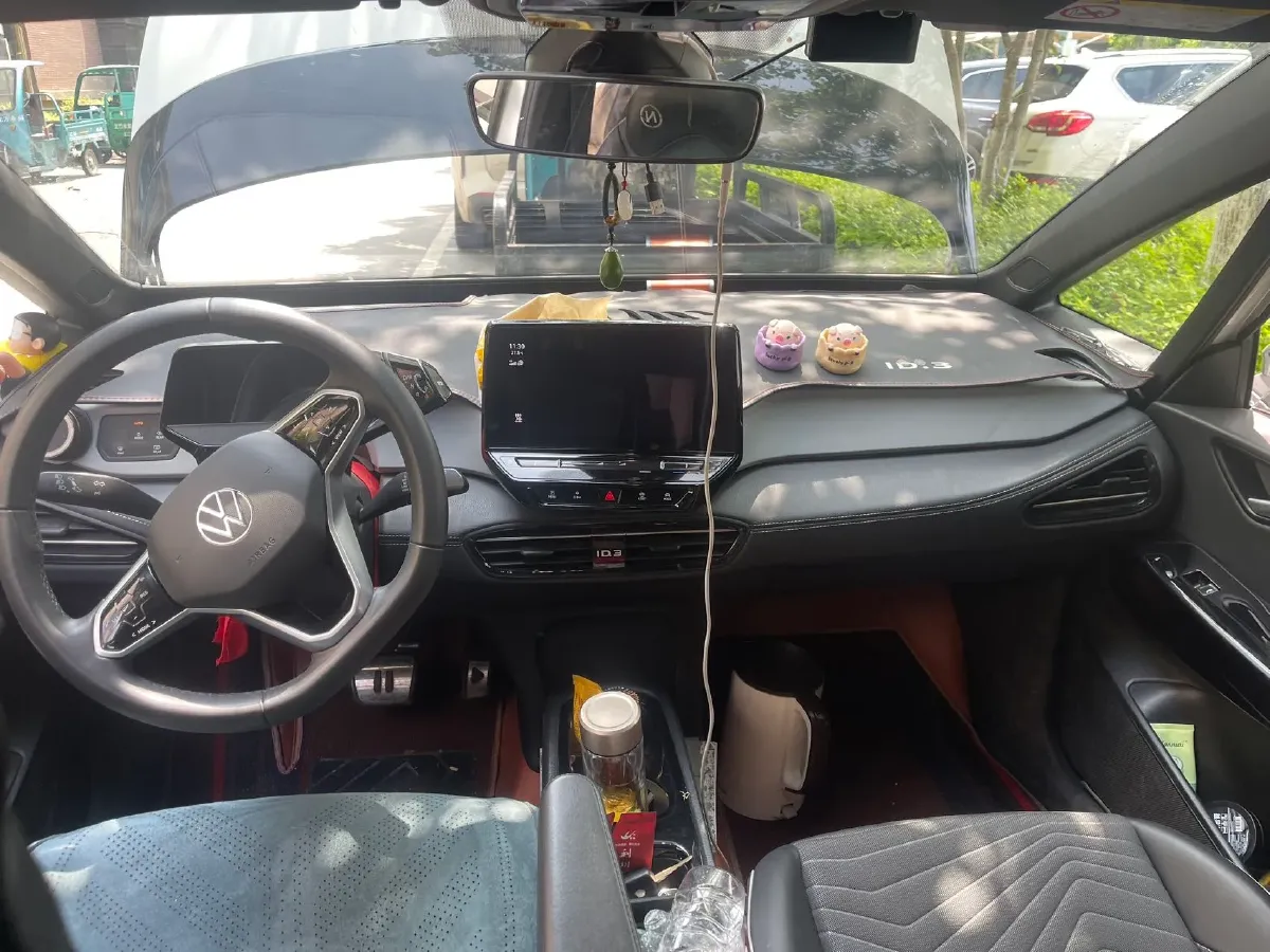 2024 Volkswagen ID.3 BEV 52.8KWH,autocango,china used car exporter,china ev exporter,chinese used car exporter,chinese used ev exporter