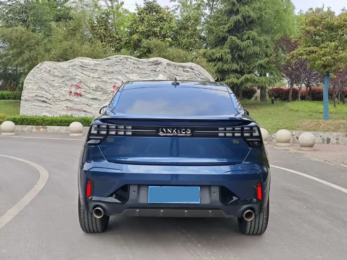 2022 LYNK&CO 05 2.0T 254HP L4 8AT,autocango,china used car exporter,china ev exporter,chinese used car exporter,chinese used ev exporter
