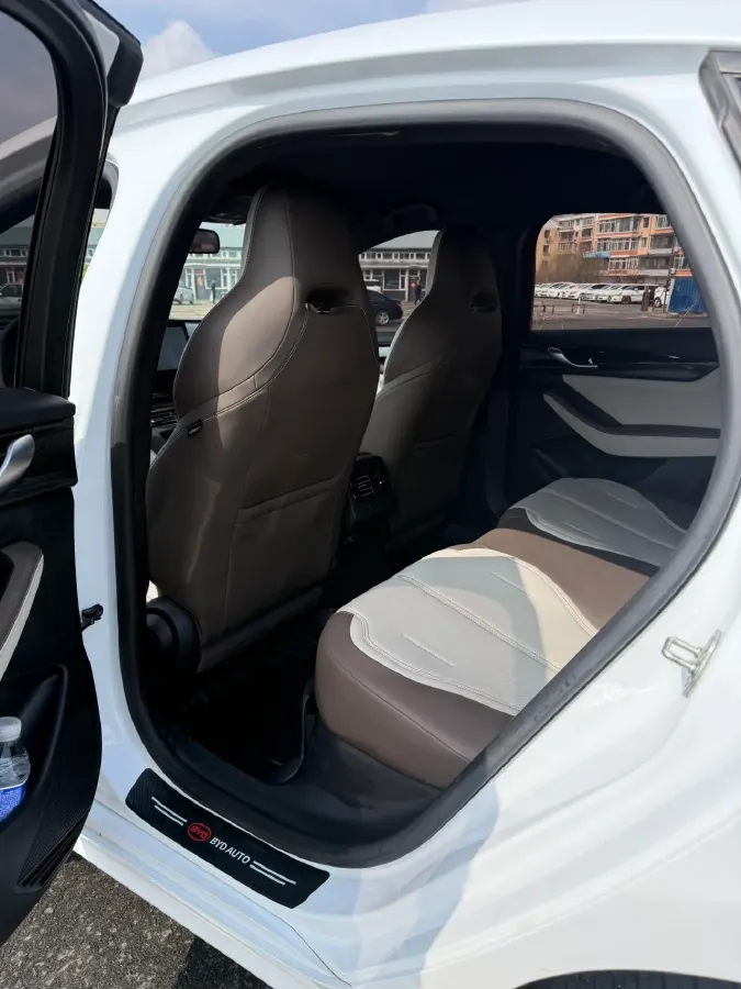 2024 BYD Qin Plus 1.5L 110HP L4 E-CVT PHEV 8.32KWH,autocango,china used car exporter,china ev exporter,chinese used car exporter,chinese used ev exporter