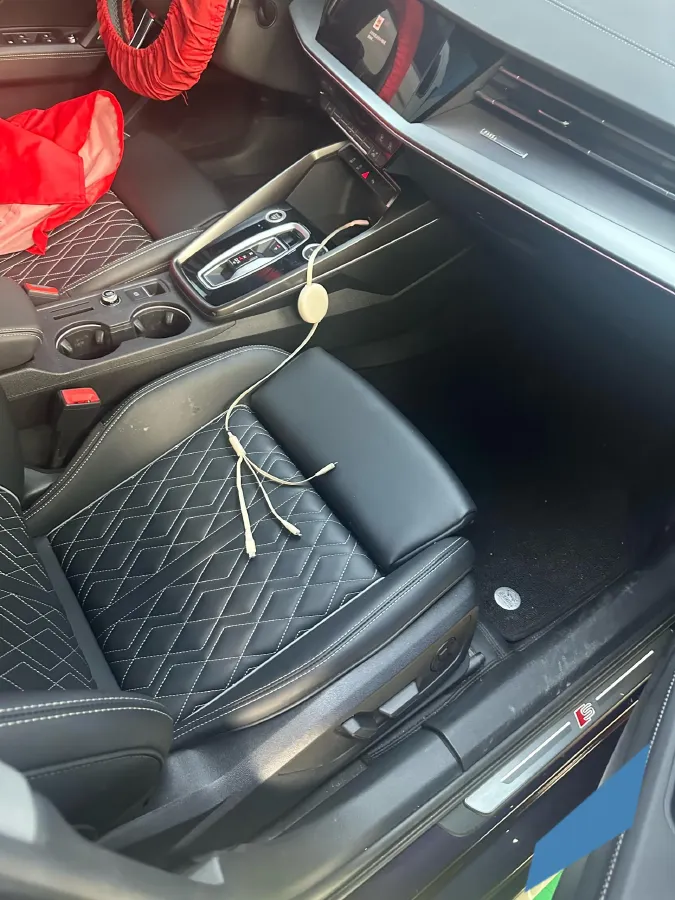 2025 Audi A3 1.5T 160HP L4 7DCT,autocango,china used car exporter,china ev exporter,chinese used car exporter,chinese used ev exporter