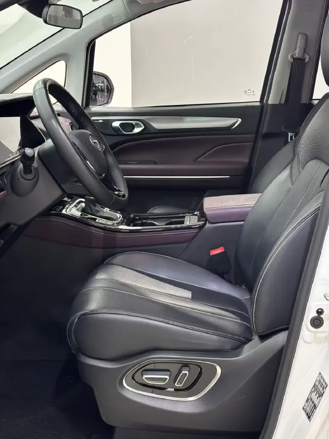 2023 GAC Trumpchi M6 1.5T 177HP L4 7DCT,autocango,china used car exporter,china ev exporter,chinese used car exporter,chinese used ev exporter