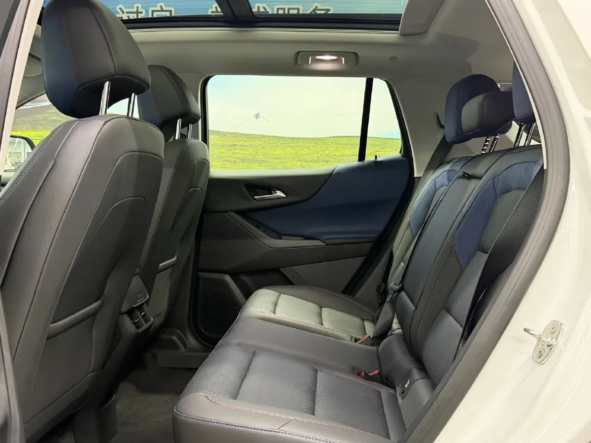 2024 Chevrolet EquinoxPlus 1.5T 180HP L4 2DHT PHEV 16.5KWH,autocango,china used car exporter,china ev exporter,chinese used car exporter,chinese used ev exporter