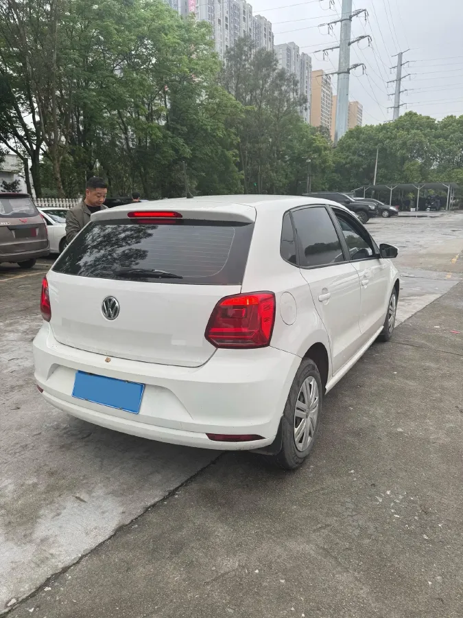 2016 Volkswagen Polo 1.4L 90HP L4 6AT,autocango,china used car exporter,china ev exporter,chinese used car exporter,chinese used ev exporter