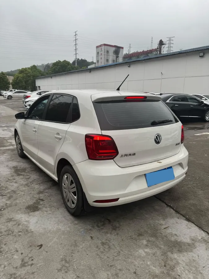 2016 Volkswagen Polo 1.4L 90HP L4 6AT,autocango,china used car exporter,china ev exporter,chinese used car exporter,chinese used ev exporter