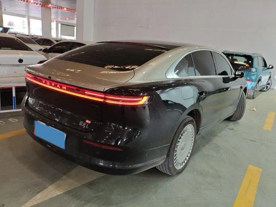 2026 Voyah ZhuiGuang L 1.5T 150HP L4 PHEV,autocango,china used car exporter,china ev exporter,chinese used car exporter,chinese used ev exporter