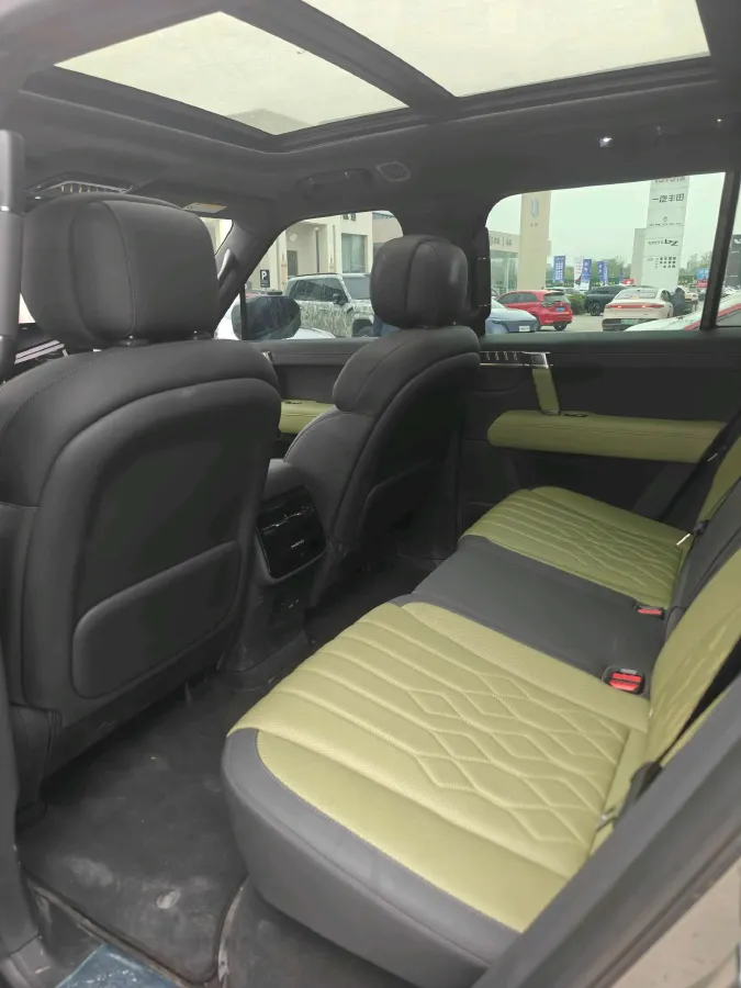 2025 BMW 3 Series 2.0T 245HP L4 8AT,autocango,china used car exporter,china ev exporter,chinese used car exporter,chinese used ev exporter