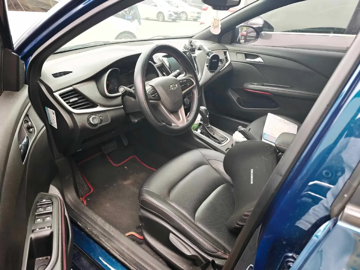 2019 Chevrolet Monza 1.3T 163HP L3 6AT,autocango,china used car exporter,china ev exporter,chinese used car exporter,chinese used ev exporter