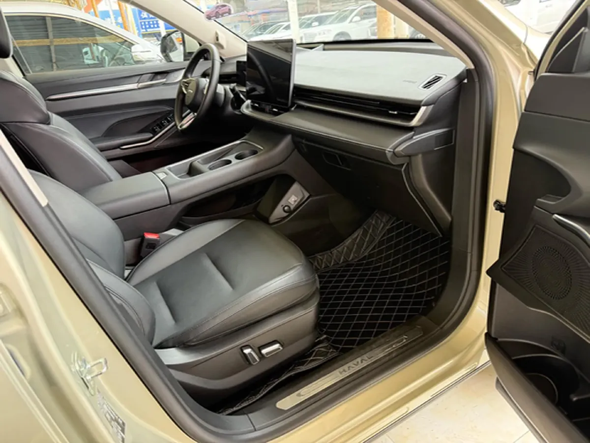 2024 Haval H6 1.5T 184HP L4 7DCT,autocango,china used car exporter,china ev exporter,chinese used car exporter,chinese used ev exporter