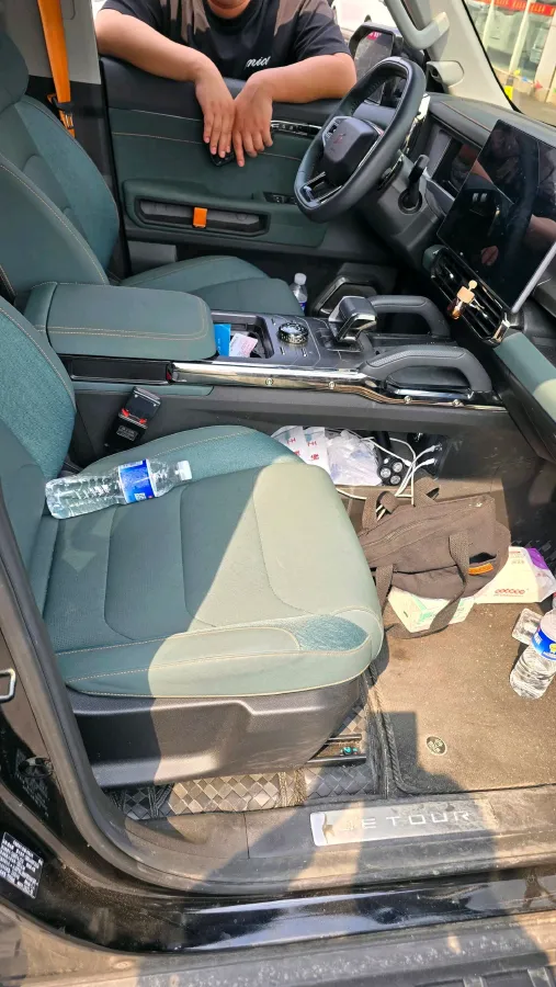 2023 Jetour Traveller 2.0T 254HP L4 7DCT,autocango,china used car exporter,china ev exporter,chinese used car exporter,chinese used ev exporter