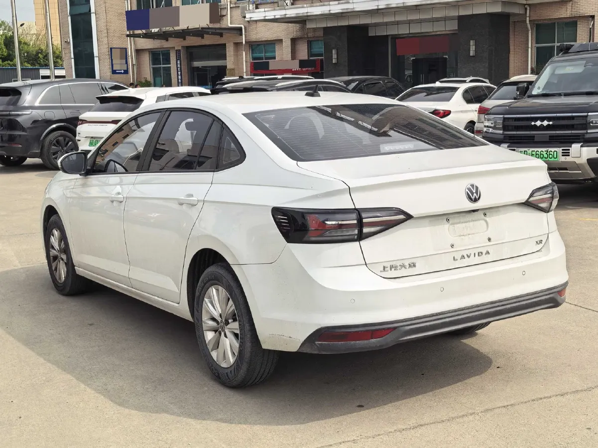 2023 Volkswagen Lavida 1.5L 110HP L4 6AT,autocango,china used car exporter,china ev exporter,chinese used car exporter,chinese used ev exporter