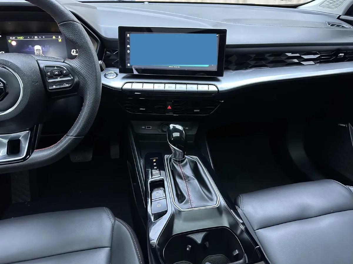 2022 MG 5 1.5L 120HP L4 CVT,autocango,china used car exporter,china ev exporter,chinese used car exporter,chinese used ev exporter