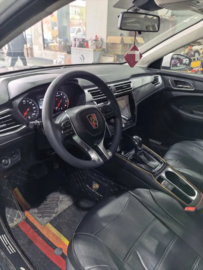 2020 Roewe i5 1.5L 120HP L4 CVT,autocango,china used car exporter,china ev exporter,chinese used car exporter,chinese used ev exporter