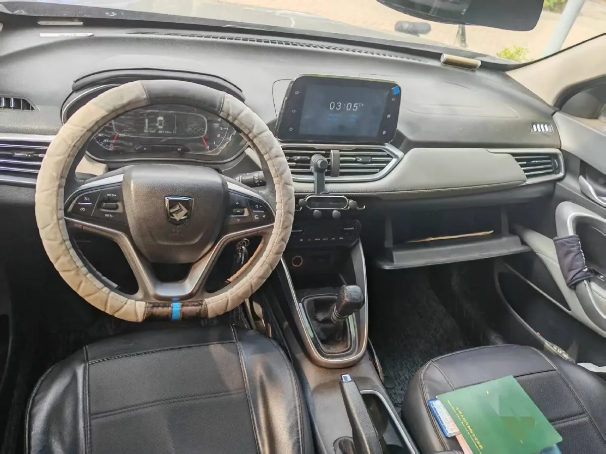 2017 BaoJun 510 1.5L 112HP L4 6MT,autocango,china used car exporter,china ev exporter,chinese used car exporter,chinese used ev exporter