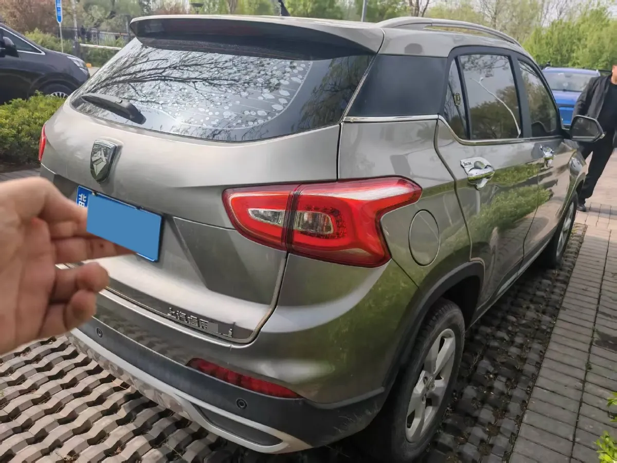 2017 BaoJun 510 1.5L 112HP L4 6MT,autocango,china used car exporter,china ev exporter,chinese used car exporter,chinese used ev exporter