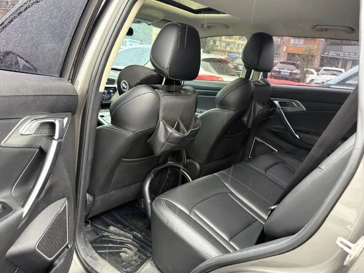 2021 Geely JiaJi 1.8T 184HP L4 7DCT,autocango,china used car exporter,china ev exporter,chinese used car exporter,chinese used ev exporter