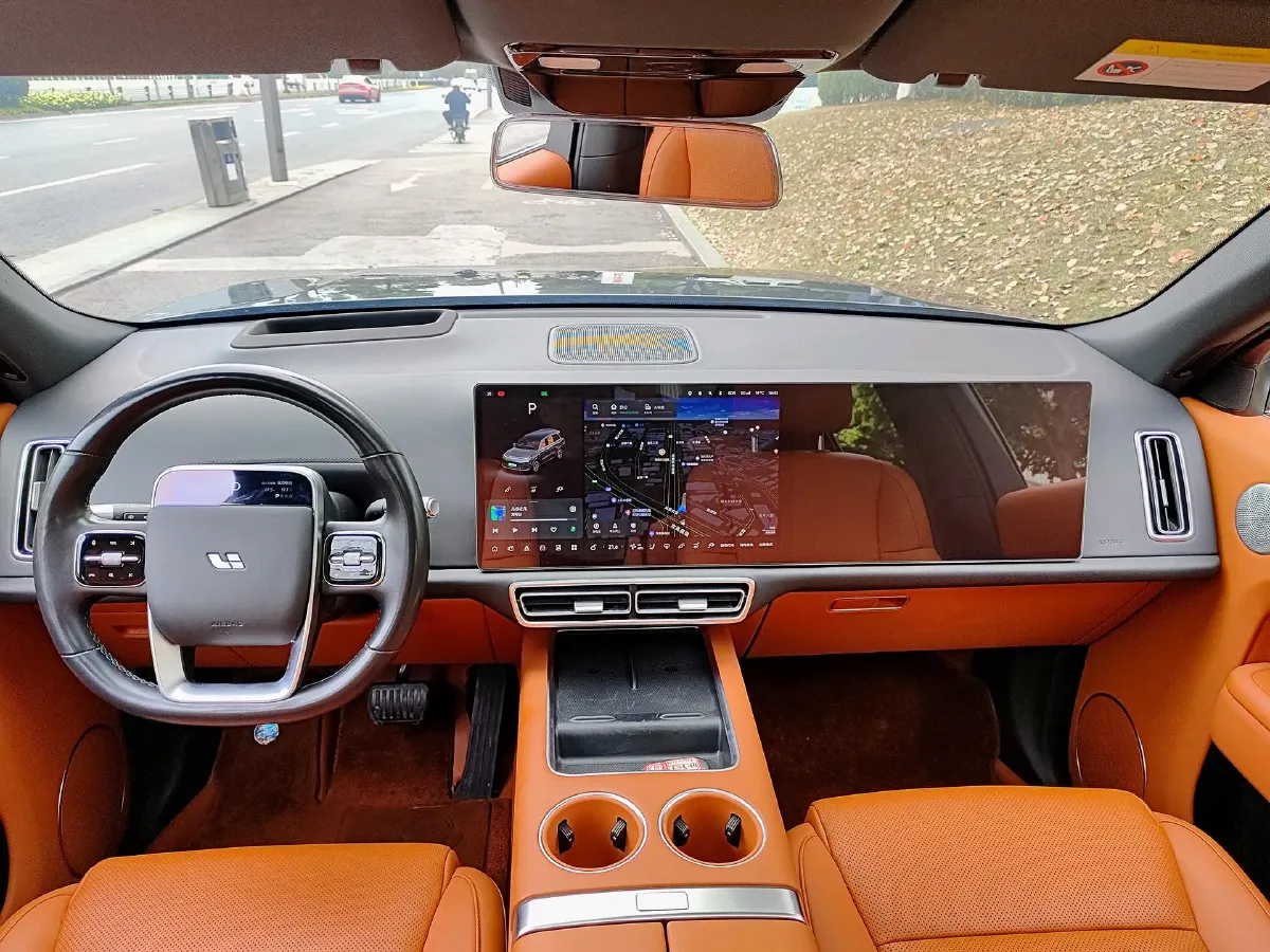 2023 Li L9 Range Extended 154HP REEV 42.6KWH,autocango,china used car exporter,china ev exporter,chinese used car exporter,chinese used ev exporter