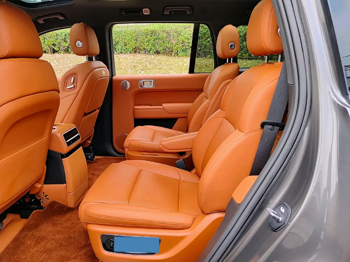 2023 Li L9 Range Extended 154HP REEV 42.6KWH,autocango,china used car exporter,china ev exporter,chinese used car exporter,chinese used ev exporter