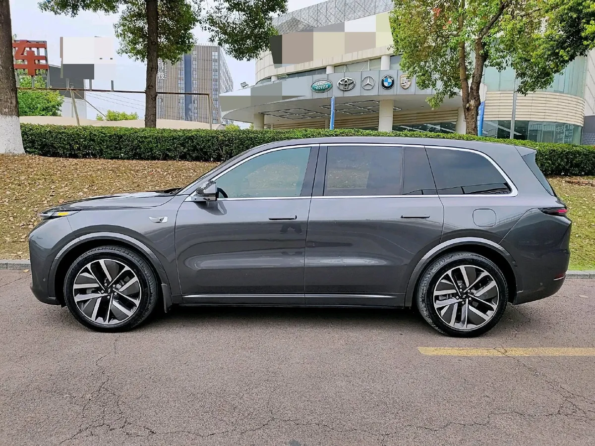 2023 Li L9 Range Extended 154HP REEV 42.6KWH,autocango,china used car exporter,china ev exporter,chinese used car exporter,chinese used ev exporter