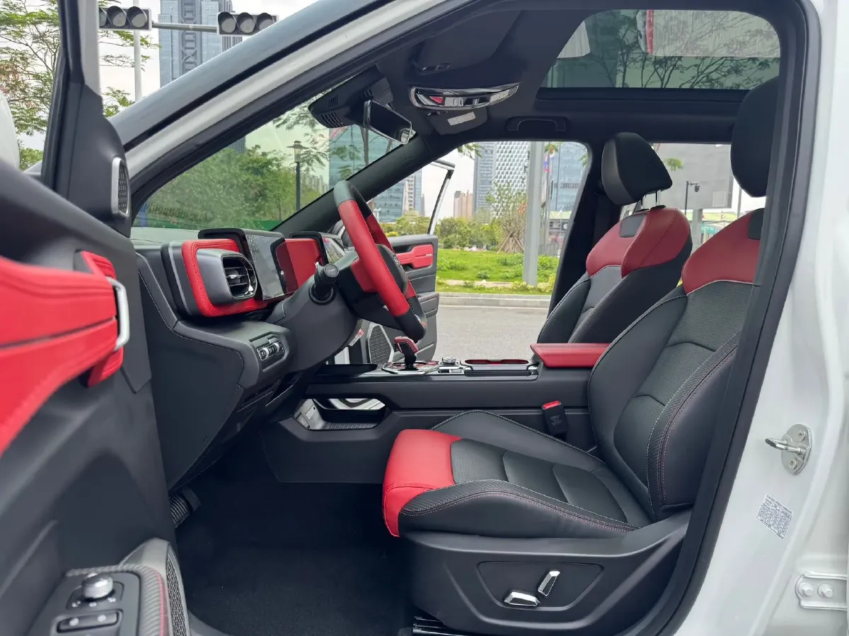 2020 Geely ICON 1.5T 177HP L3 7DCT,autocango,china used car exporter,china ev exporter,chinese used car exporter,chinese used ev exporter