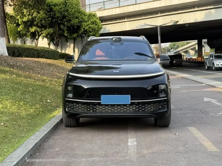 2022 Li L9 Range Extended 154HP REEV 42.6KWH,autocango,china used car exporter,china ev exporter,chinese used car exporter,chinese used ev exporter