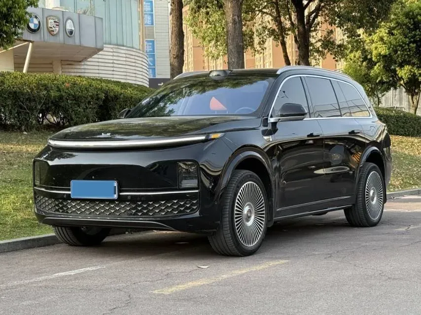 2022 Li L9 Range Extended 154HP REEV 42.6KWH,autocango,china used car exporter,china ev exporter,chinese used car exporter,chinese used ev exporter