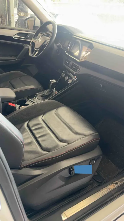 2019 Jeep Cherokee 2.0T 234HP L4 9AT,autocango,china used car exporter,china ev exporter,chinese used car exporter,chinese used ev exporter