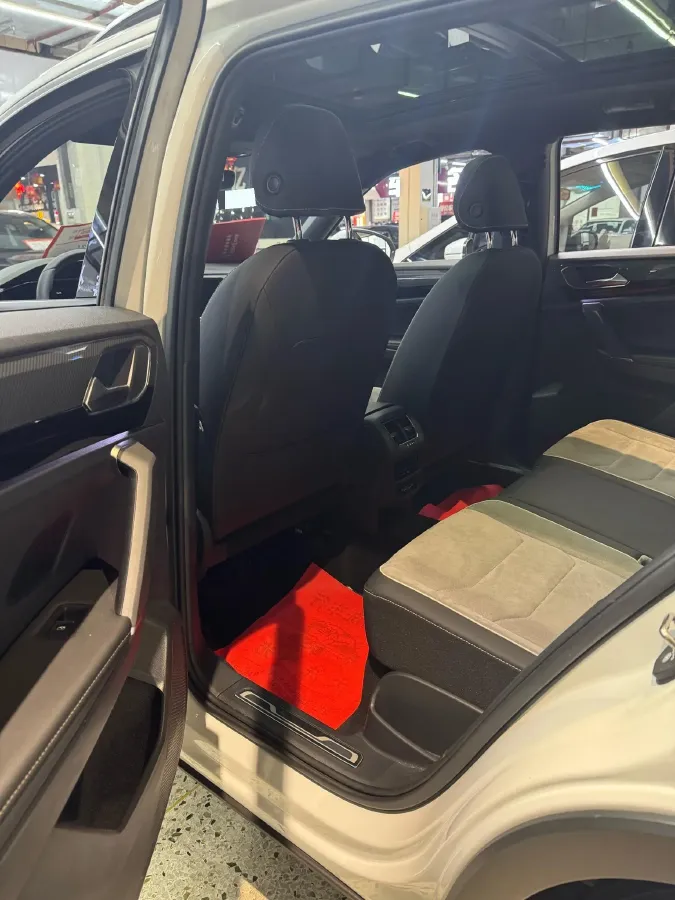 2019 Mercedes-Benz GLA Class 1.6T 156HP L4 7DCT,autocango,china used car exporter,china ev exporter,chinese used car exporter,chinese used ev exporter