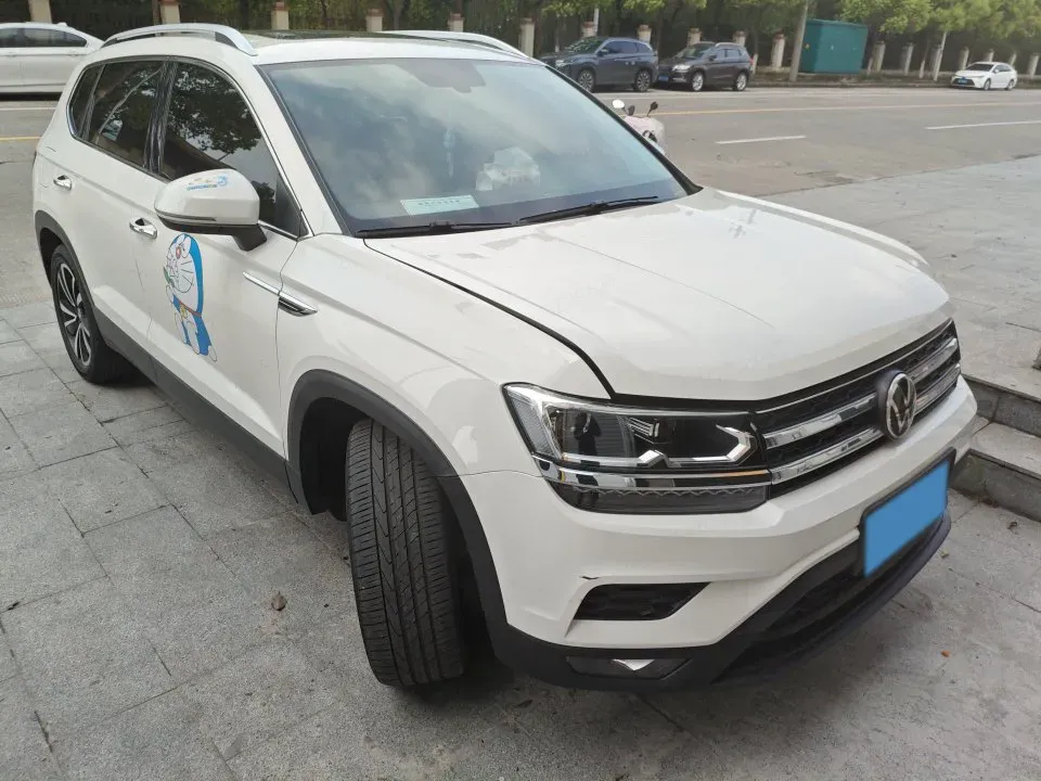 2021 Volkswagen Tharu 1.4T 150HP L4 7DCT,autocango,china used car exporter,china ev exporter,chinese used car exporter,chinese used ev exporter