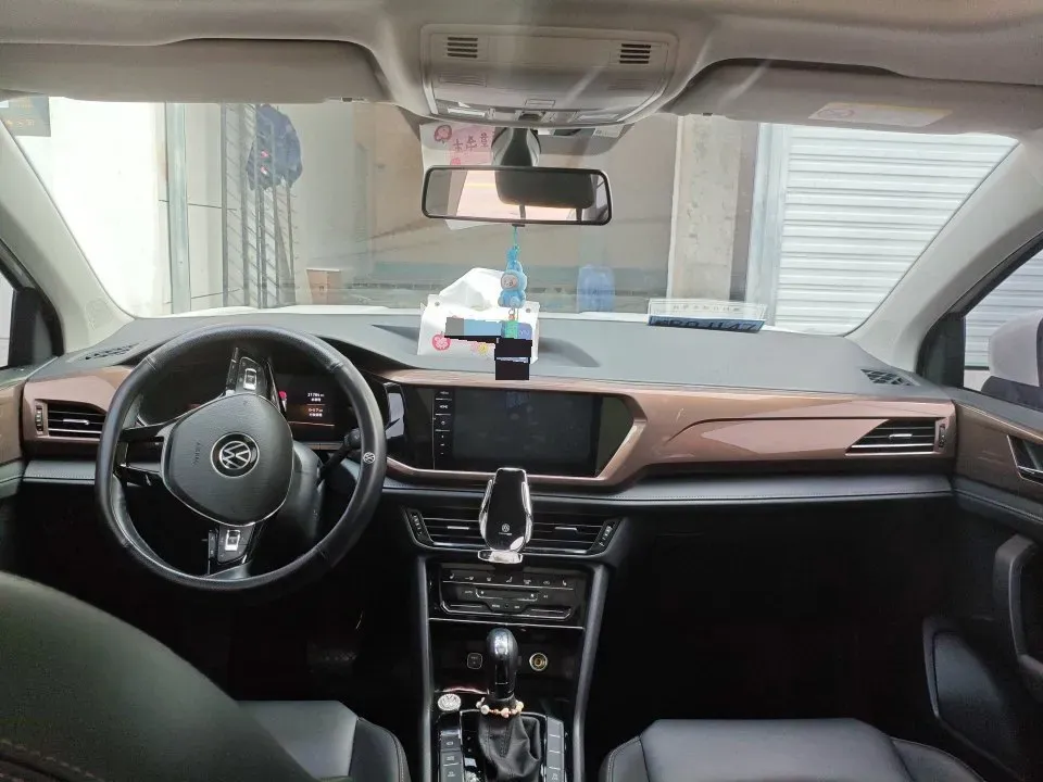 2021 Volkswagen Tharu 1.4T 150HP L4 7DCT,autocango,china used car exporter,china ev exporter,chinese used car exporter,chinese used ev exporter