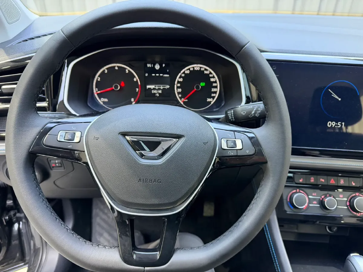 2023 Jetta VS5 1.4T 150HP L4 6AT,autocango,china used car exporter,china ev exporter,chinese used car exporter,chinese used ev exporter