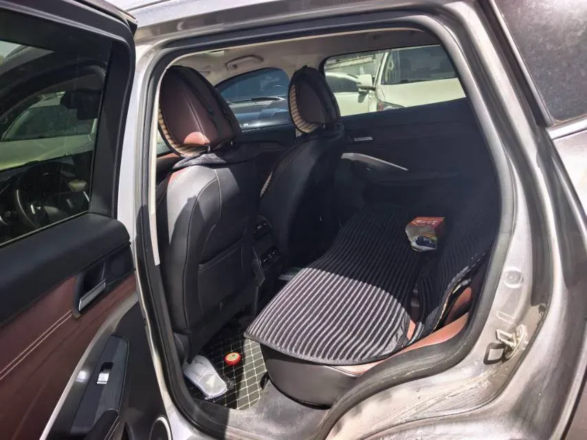 2019 WEY VV6 2.0T 224HP L4 7DCT,autocango,china used car exporter,china ev exporter,chinese used car exporter,chinese used ev exporter