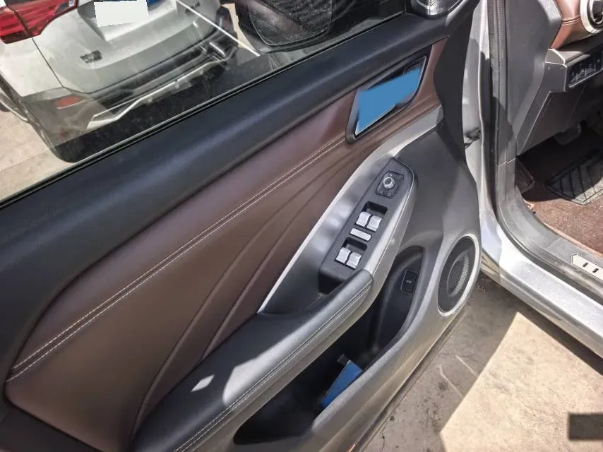 2019 WEY VV6 2.0T 224HP L4 7DCT,autocango,china used car exporter,china ev exporter,chinese used car exporter,chinese used ev exporter