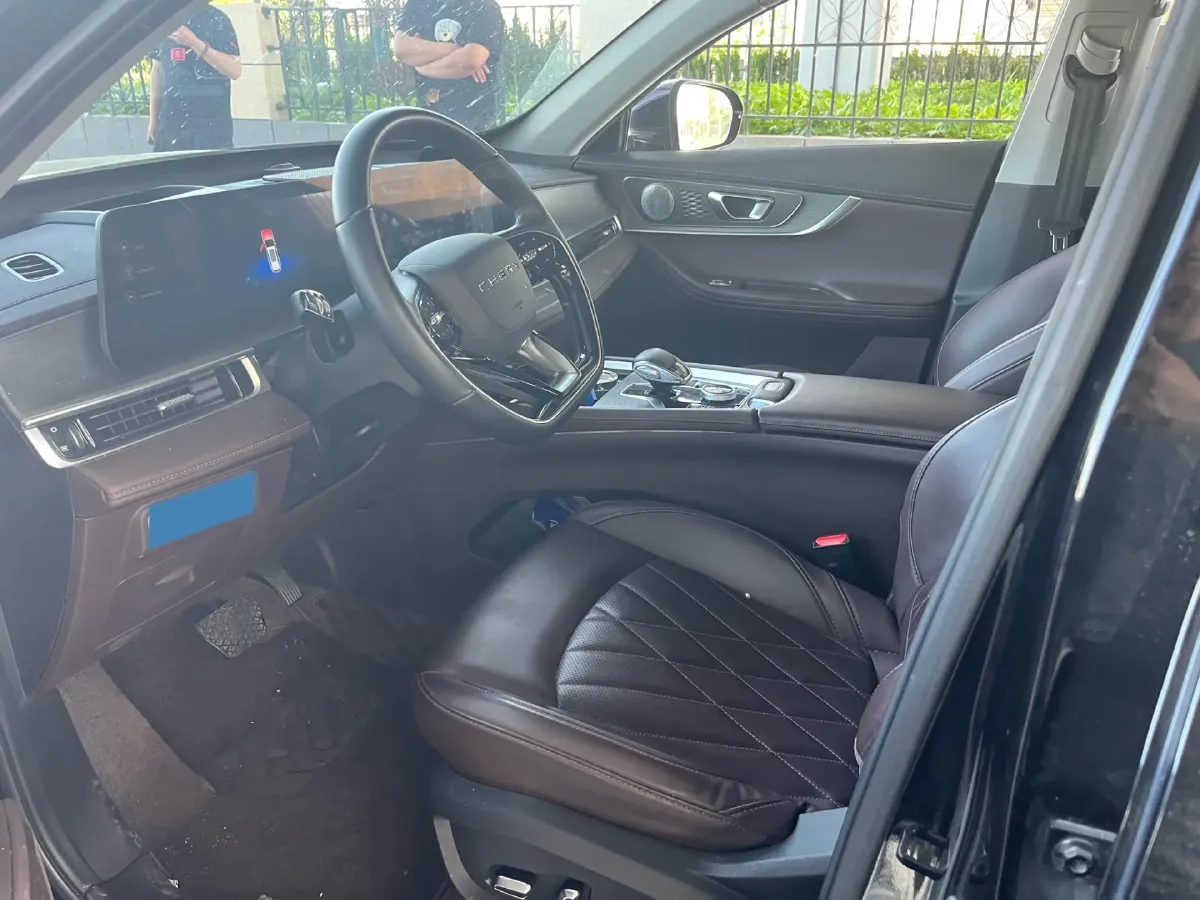 2022 Chery Tiggo 8 PRO 1.6T 197HP L4 7DCT,autocango,china used car exporter,china ev exporter,chinese used car exporter,chinese used ev exporter