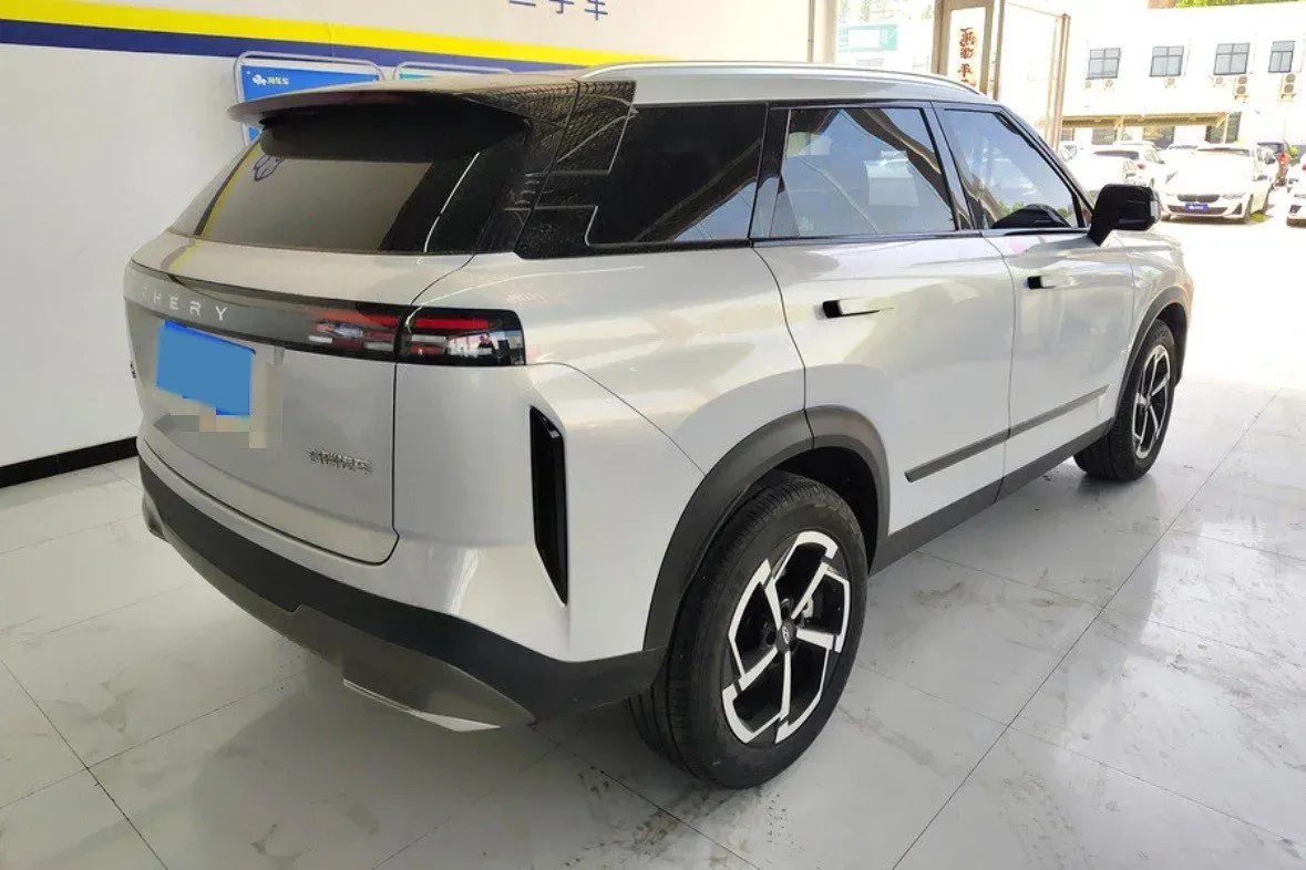 2025 Chery Exploration 06 1.6T 197HP L4 7DCT,autocango,china used car exporter,china ev exporter,chinese used car exporter,chinese used ev exporter