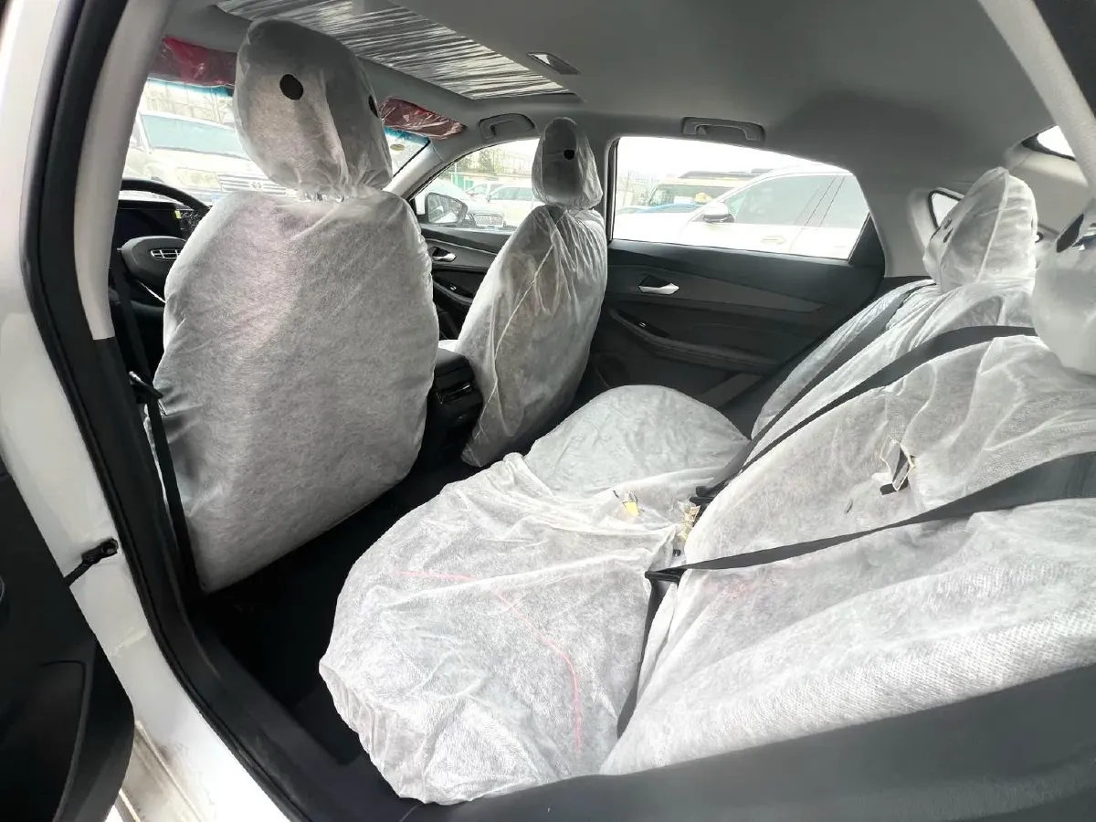 2025 Geely Emgrand 1.5L 127HP L4 CVT,autocango,china used car exporter,china ev exporter,chinese used car exporter,chinese used ev exporter