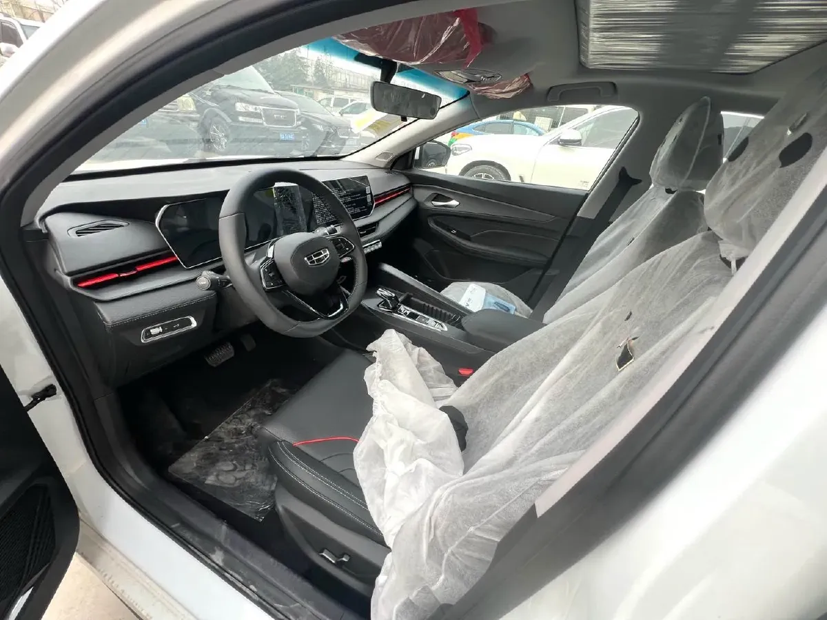 2025 Geely Emgrand 1.5L 127HP L4 CVT,autocango,china used car exporter,china ev exporter,chinese used car exporter,chinese used ev exporter