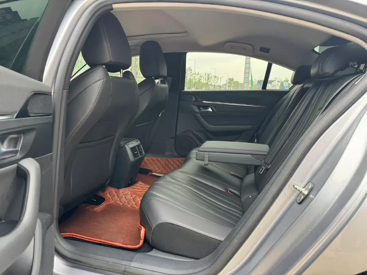 2021 Peugeot 508 1.8T 211HP L4 8AT,autocango,china used car exporter,china ev exporter,chinese used car exporter,chinese used ev exporter